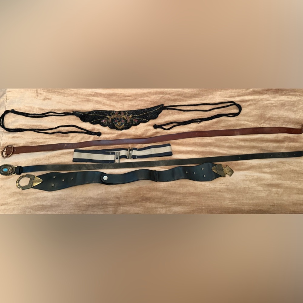 Vintage lot of women’s belts